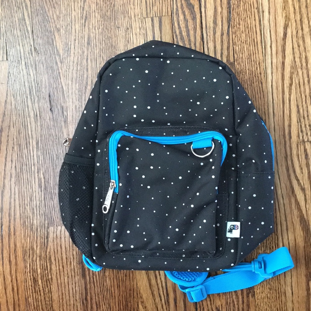 NWOT Yoobi Insulated Backpack